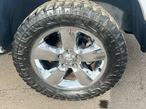 Used 2019 RAM 1500 Big Horn RWD image 10
