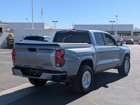 Used 2024 Chevrolet Colorado LT w/ LT Convenience Package image 5