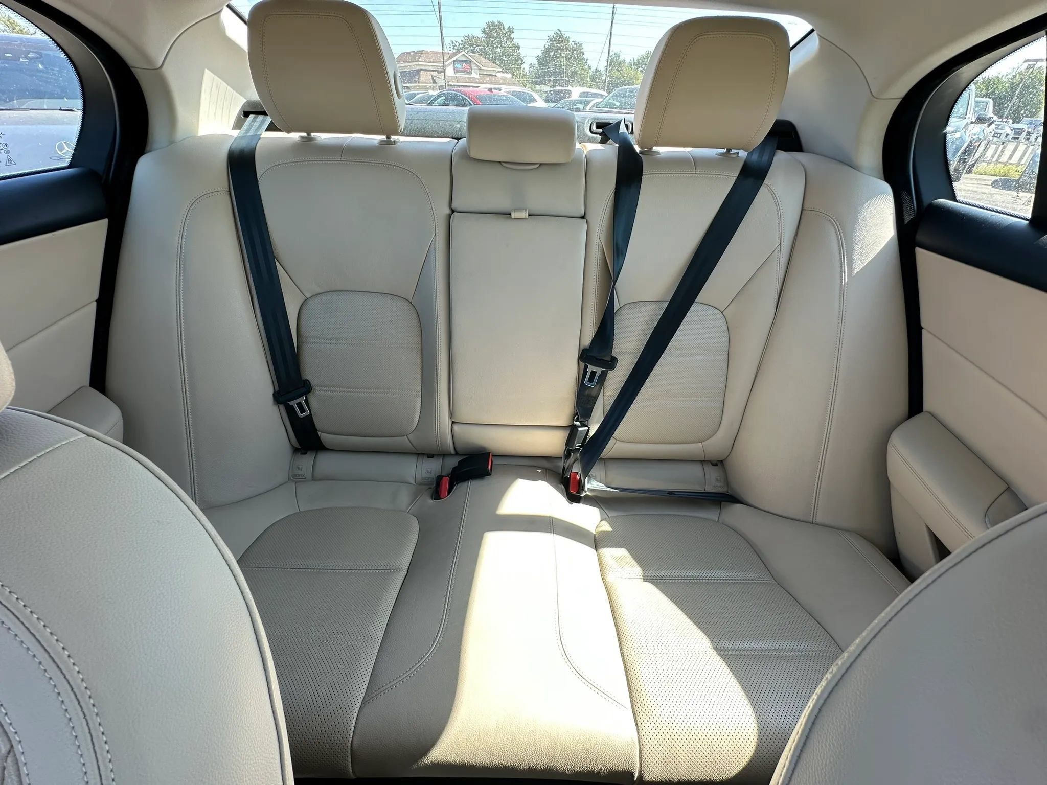 Used 2020 Jaguar XE S RWD image 16