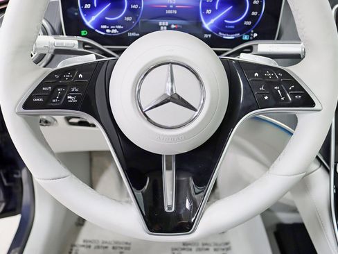 Used 2023 Mercedes-Benz EQS 450+ 4MATIC SUV w/ AMG Line Exterior Package image 15