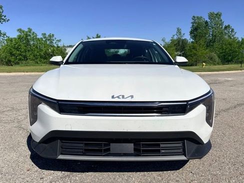 Used 2025 Kia K4 EX FWD image 8