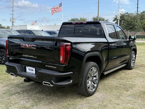 New 2026 GMC Sierra 1500 Denali w/ Denali Reserve Package image 5