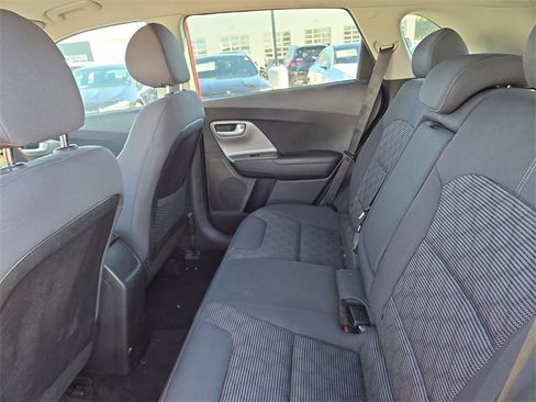 Used 2018 Kia Niro LX image 25