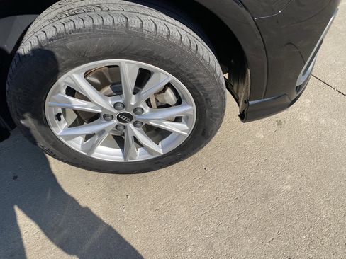 Used 2021 Audi Q3 2.0T Premium w/ Convenience Package image 3