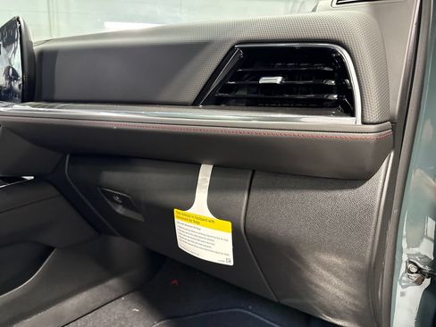 New 2026 Chevrolet Tahoe RST w/ Sun And Tow Package AWD/4WD image 35