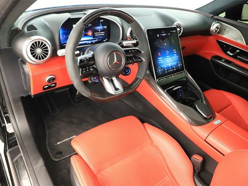 Used 2025 Mercedes-Benz AMG GT 63 image 15