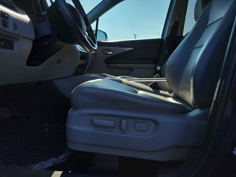 Used 2022 Honda Pilot EX-L image 16