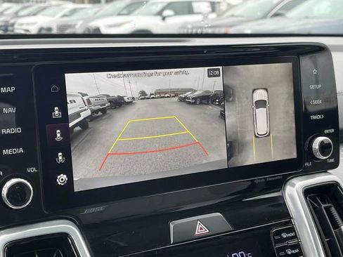 Used 2024 Kia Sorento SX Prestige image 35