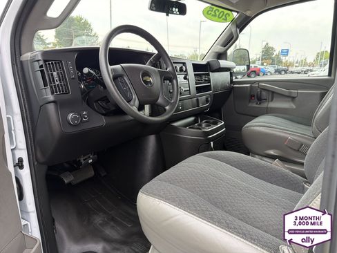 Used 2025 Chevrolet Express 2500 w/ Driver Convenience Package RWD image 9
