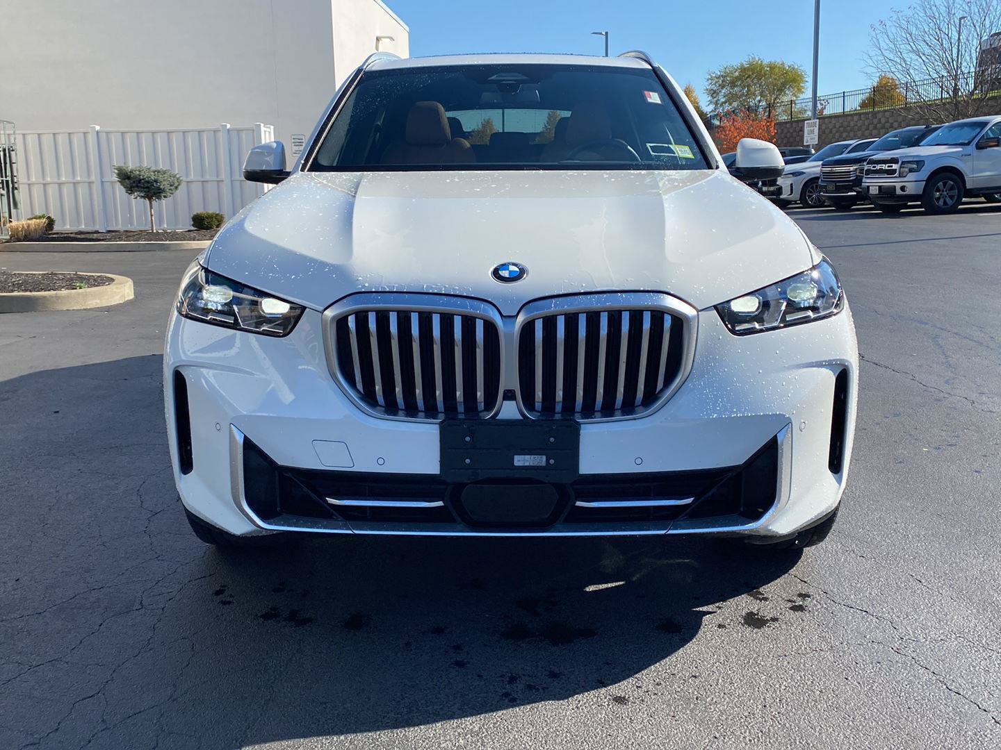 Used 2024 BMW X5 xDrive40i w/ Premium Package AWD/4WD image 8