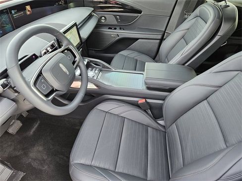 New 2026 Lincoln Nautilus Reserve w/ Jet Appearance Package image 12