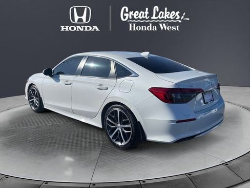 Certified 2024 Honda Civic Touring image 3