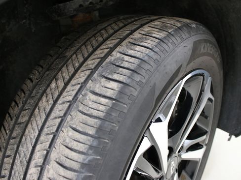 Used 2023 Chevrolet TrailBlazer RS w/ Technology Package image 33