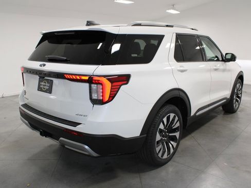 New 2026 Ford Explorer Platinum w/ LUX Leather Package image 8