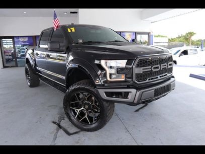 Used 2017 Ford F150 Raptor w/ Equipment Group 801A Mid