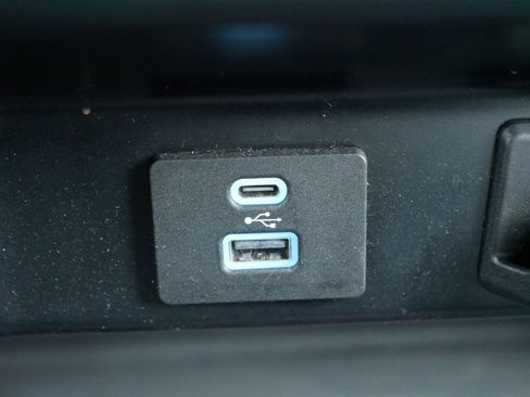 Certified 2023 Ford F150 XLT image 29