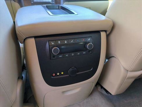 Used 2014 GMC Yukon Denali image 19