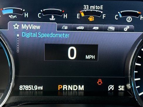 Used 2021 Ford Expedition Max XLT image 26