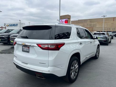 Used 2019 Chevrolet Traverse Premier w/ LPO, Floor Liner Package AWD/4WD image 5