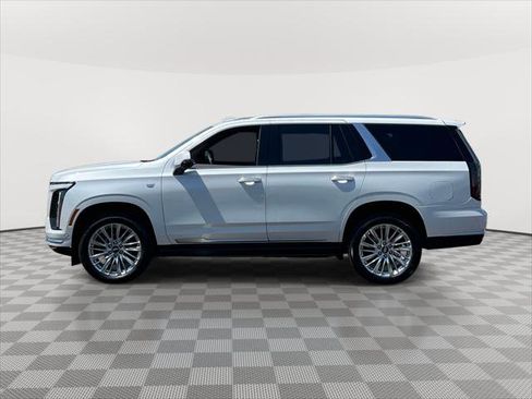 Used 2025 Cadillac Escalade Premium Luxury w/ Touring Package AWD/4WD image 4