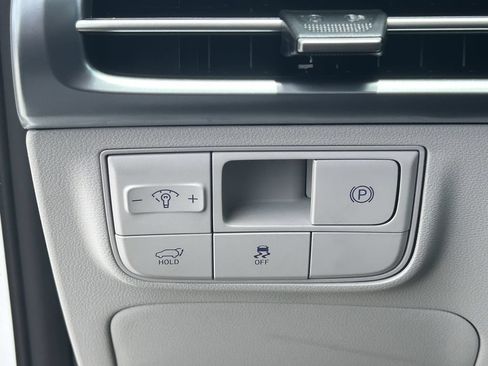 New 2026 Hyundai Tucson Limited FWD image 29