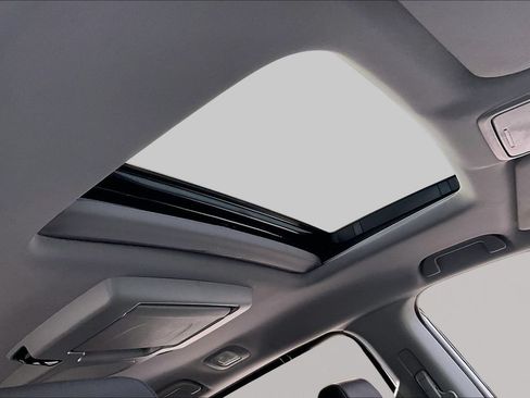 Used 2019 Honda Odyssey Touring image 28