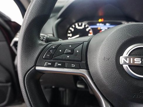 Used 2024 Nissan Altima 2.5 SV image 19