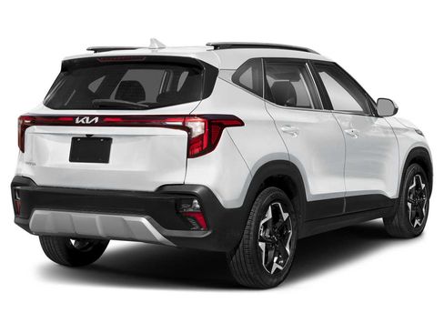 Certified 2026 Kia Seltos EX w/ EX Sunroof Package FWD image 2
