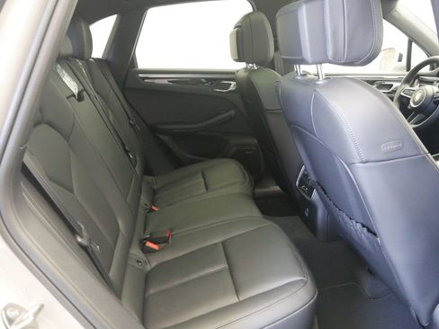 New 2026 Porsche Macan AWD/4WD image 24