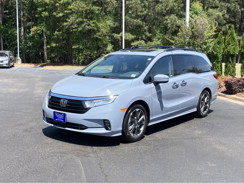 Certified 2024 Honda Odyssey Elite image 6