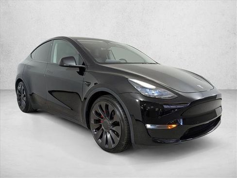 Used 2022 Tesla Model Y Performance image 7