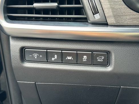 Used 2022 Kia Telluride EX w/ EX Premium Package AWD/4WD image 32