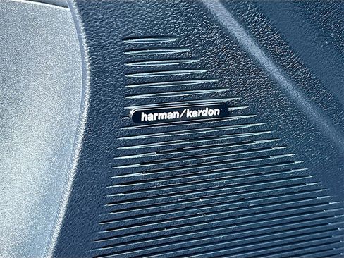 Used 2023 Dodge Challenger R/T Scat Pack image 19