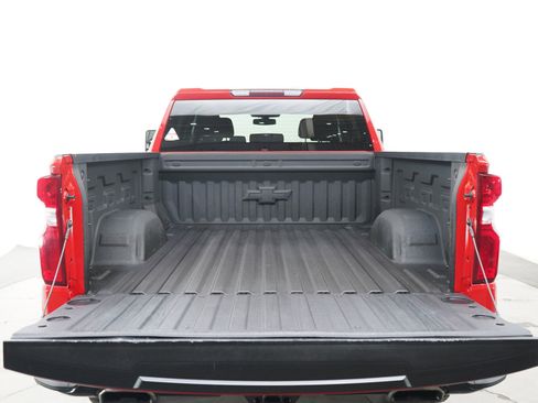 Used 2020 Chevrolet Silverado 1500 LT Trail Boss image 16