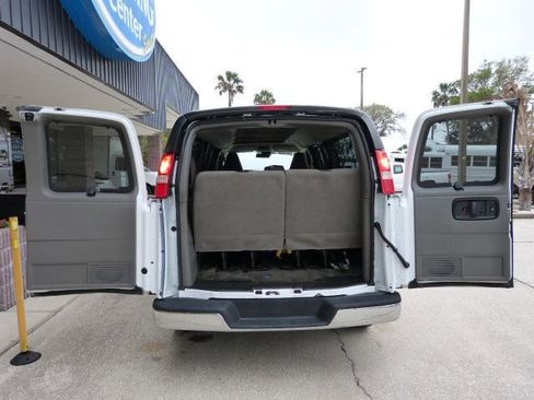 Used 2019 Chevrolet Express 3500 LT w/ LT Preferred Equipment Group image 14
