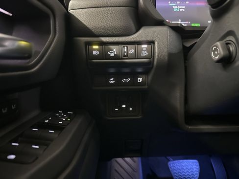 Used 2026 Toyota Land Cruiser image 23