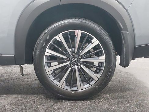 New 2026 Nissan Pathfinder Platinum image 37