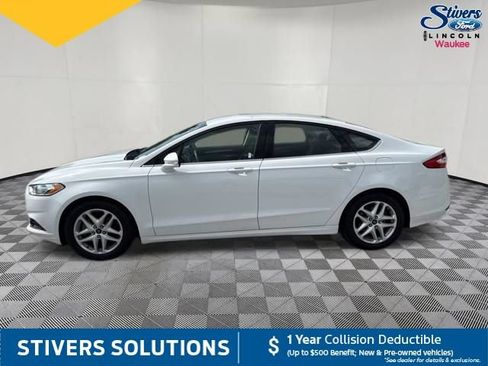 Used 2016 Ford Fusion SE FWD image 11