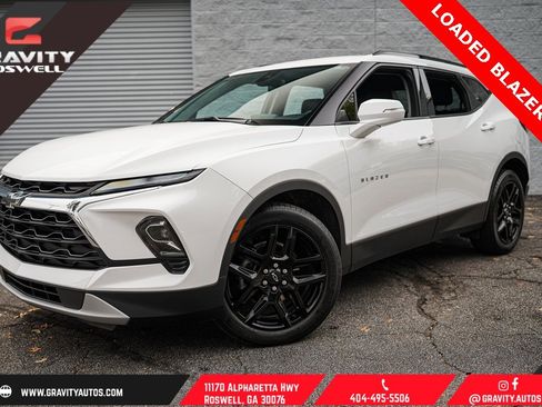 Used 2023 Chevrolet Blazer LT image 1