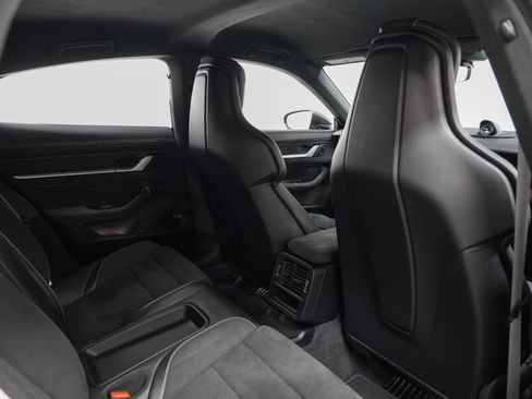 Certified 2025 Porsche Taycan GTS AWD/4WD image 36