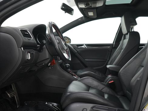 Used 2014 Volkswagen GTI Driver's Edition FWD image 23