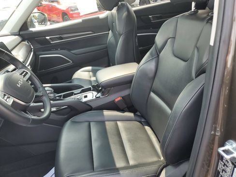 Used 2024 Kia Telluride S w/ S Sunroof Package AWD/4WD image 17