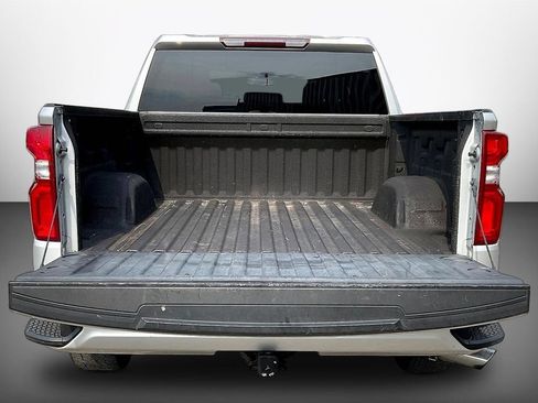Used 2021 Chevrolet Silverado 1500 Custom AWD/4WD image 7