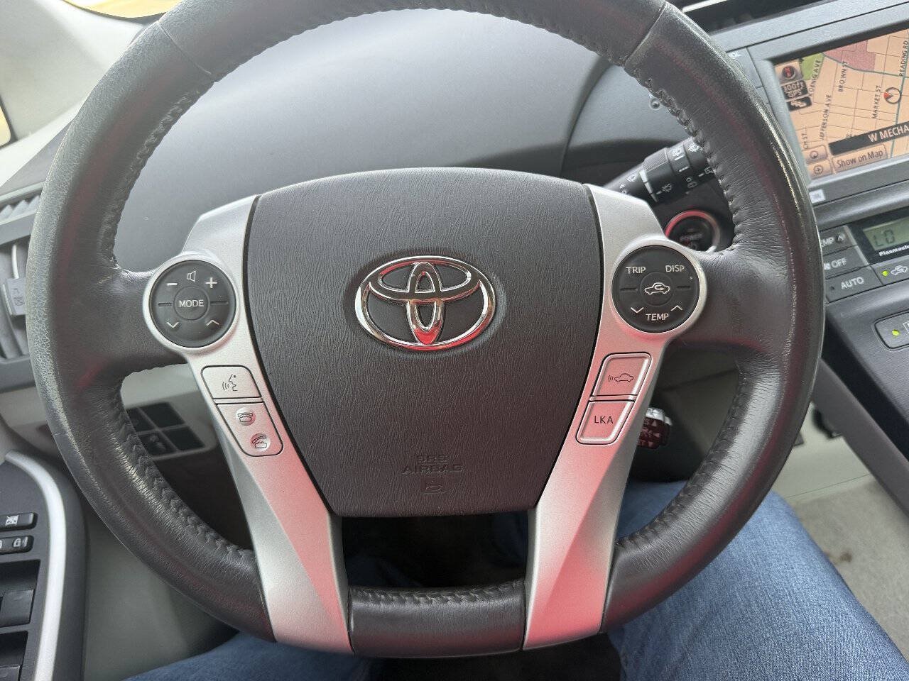 Used 2010 Toyota Prius One FWD image 12