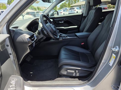 Used 2025 Acura ADX AWD image 10