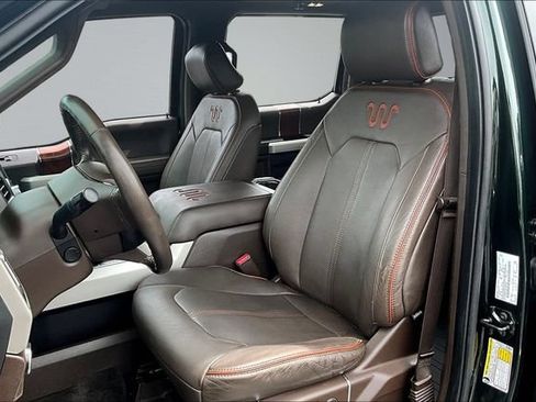 Used 2015 Ford F150 King Ranch w/ Equipment Group 601A Luxury AWD/4WD image 21