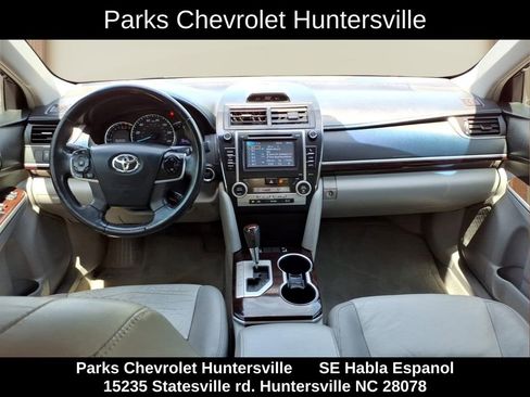 Used 2013 Toyota Camry XLE FWD image 25