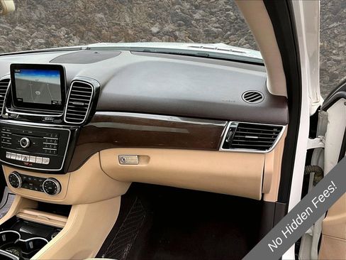 Used 2017 Mercedes-Benz GLE 350 w/ Premium 1 Package image 14
