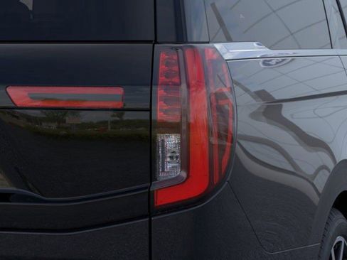 New 2026 Ford Expedition Max Platinum image 21