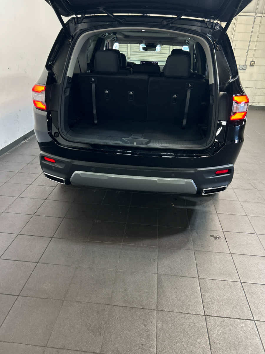 New 2026 Honda Pilot Touring image 12